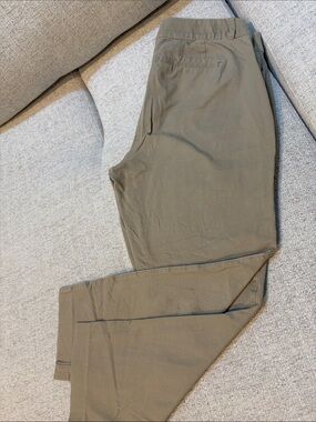 Lane Bryant Olive Green Cropped Stretch Pants